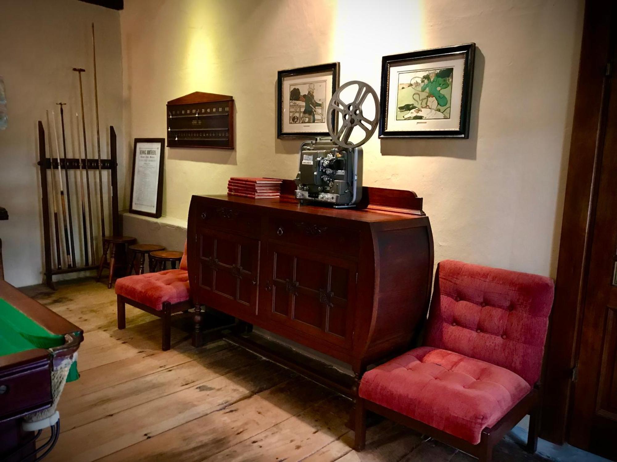 Eight Bells Mountain Inn Ruiterbos Bagian luar foto