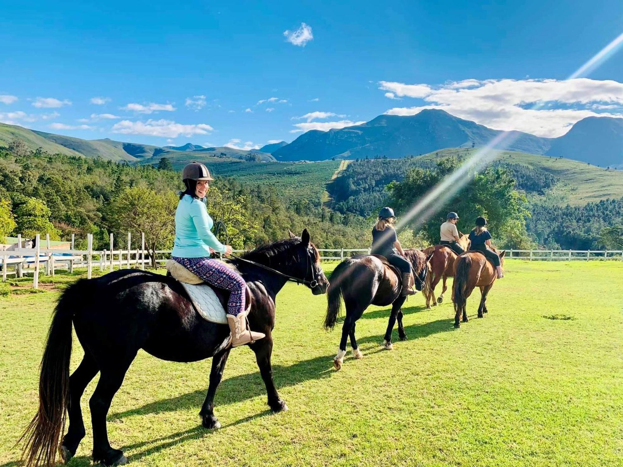 Eight Bells Mountain Inn Ruiterbos Bagian luar foto