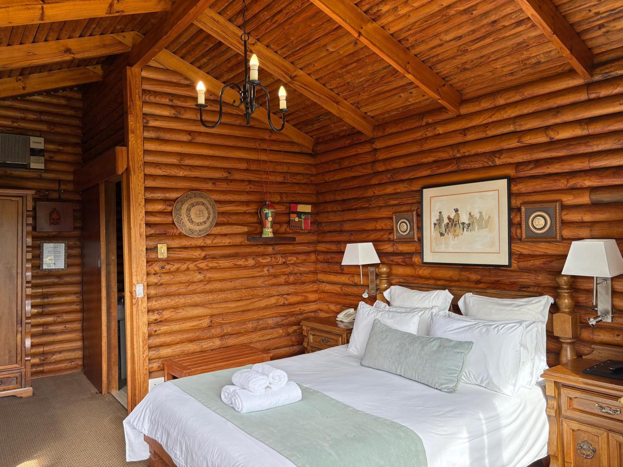 Eight Bells Mountain Inn Ruiterbos Bagian luar foto