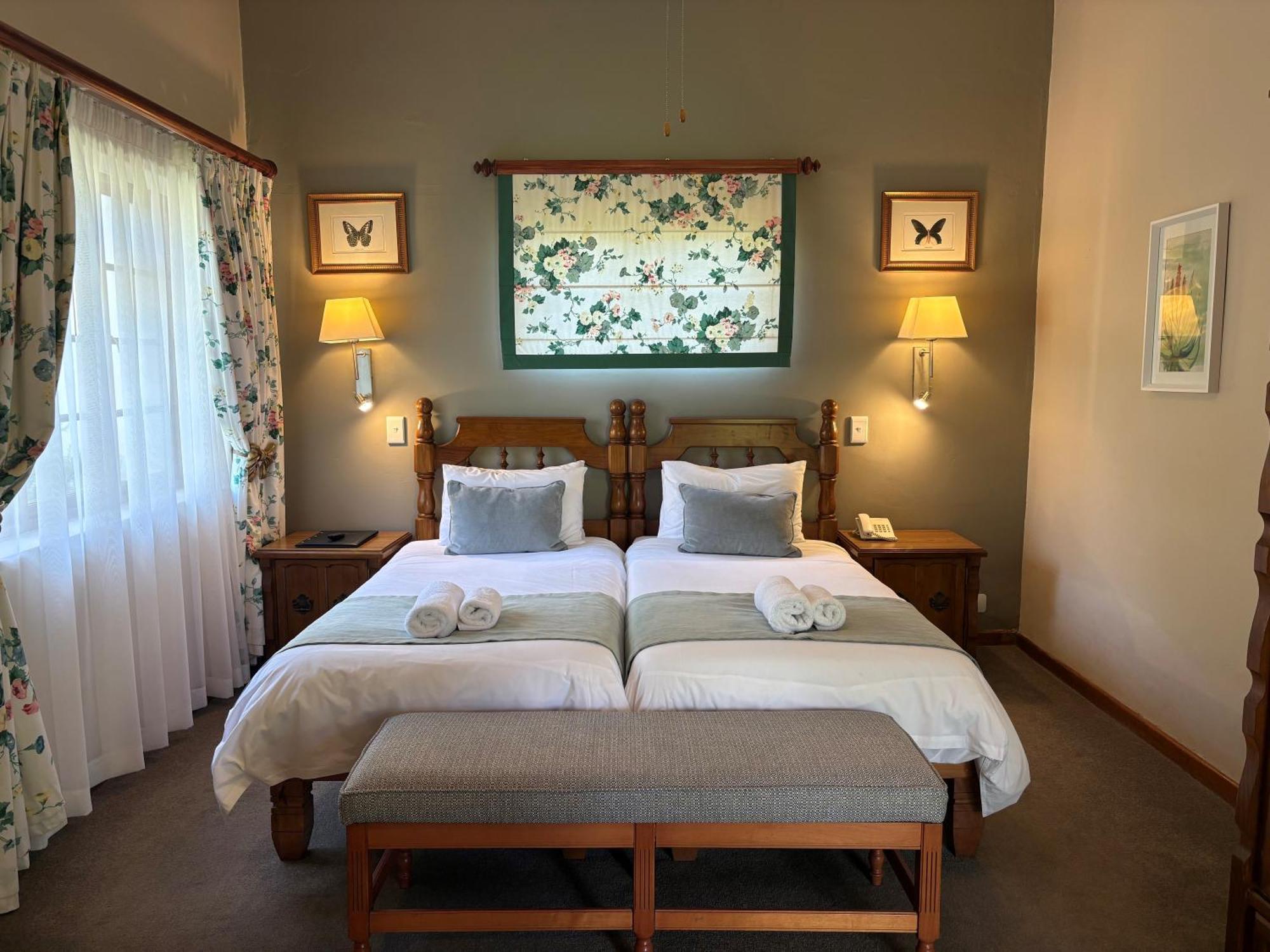 Eight Bells Mountain Inn Ruiterbos Bagian luar foto
