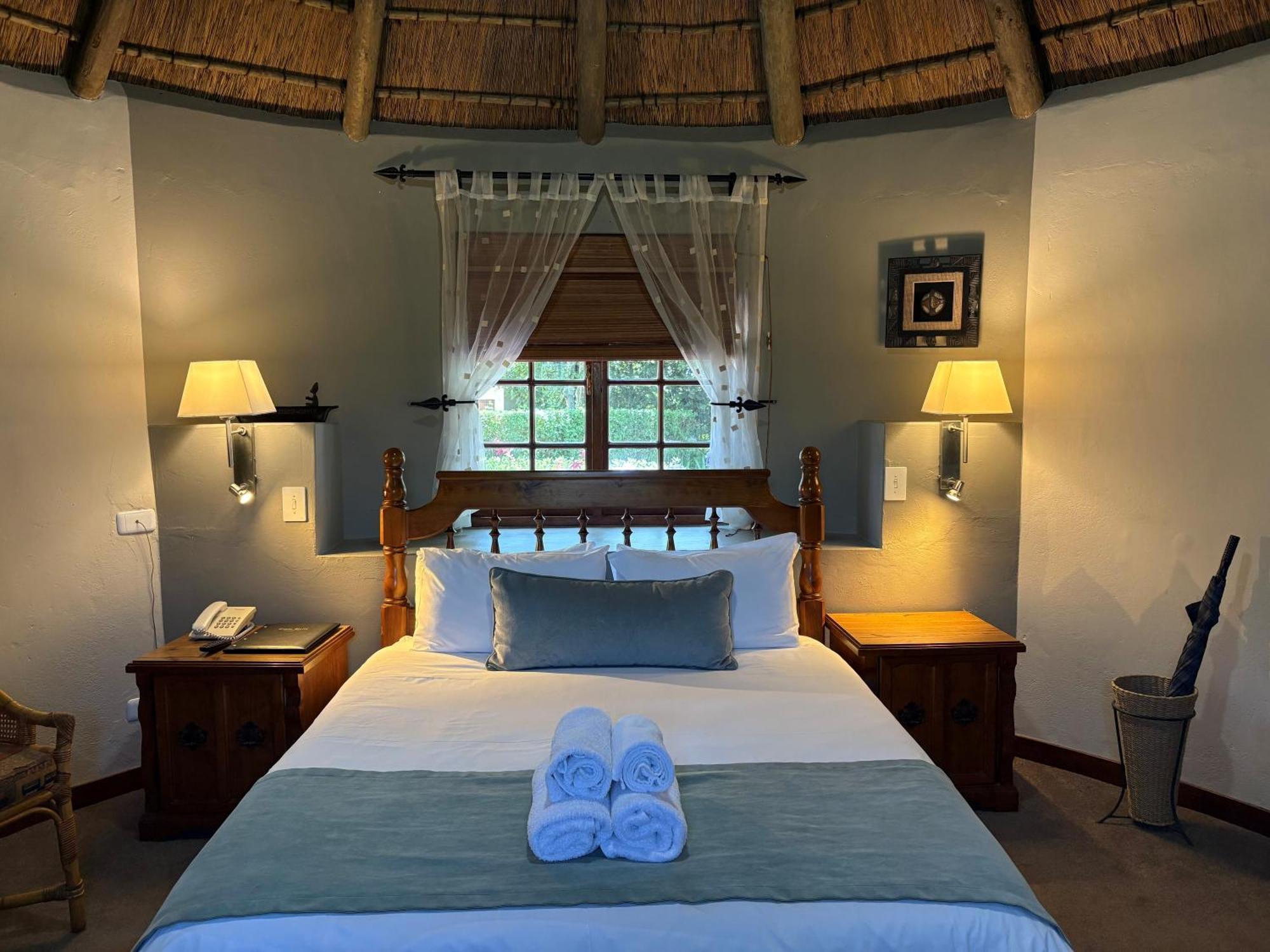 Eight Bells Mountain Inn Ruiterbos Bagian luar foto