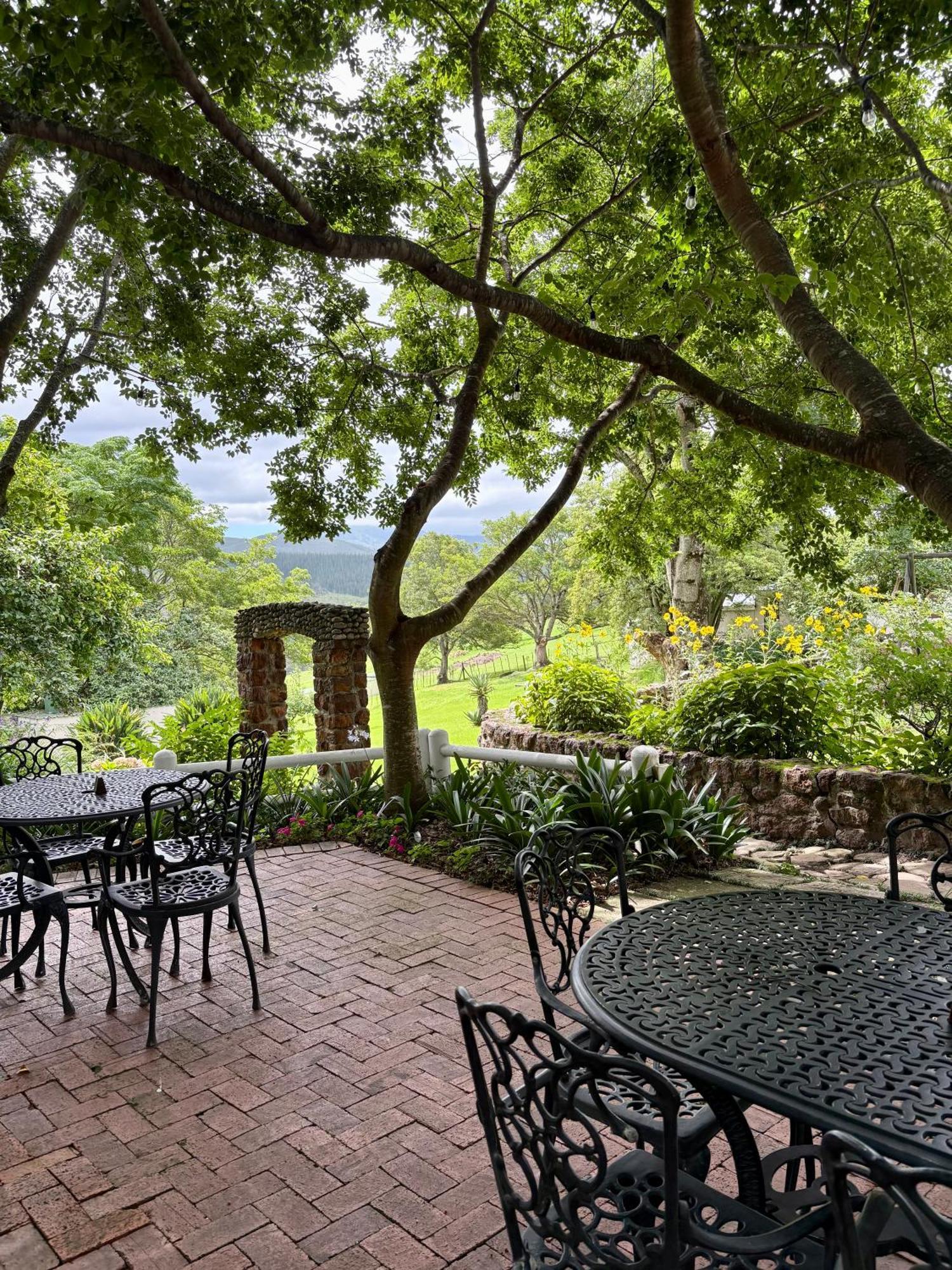 Eight Bells Mountain Inn Ruiterbos Bagian luar foto