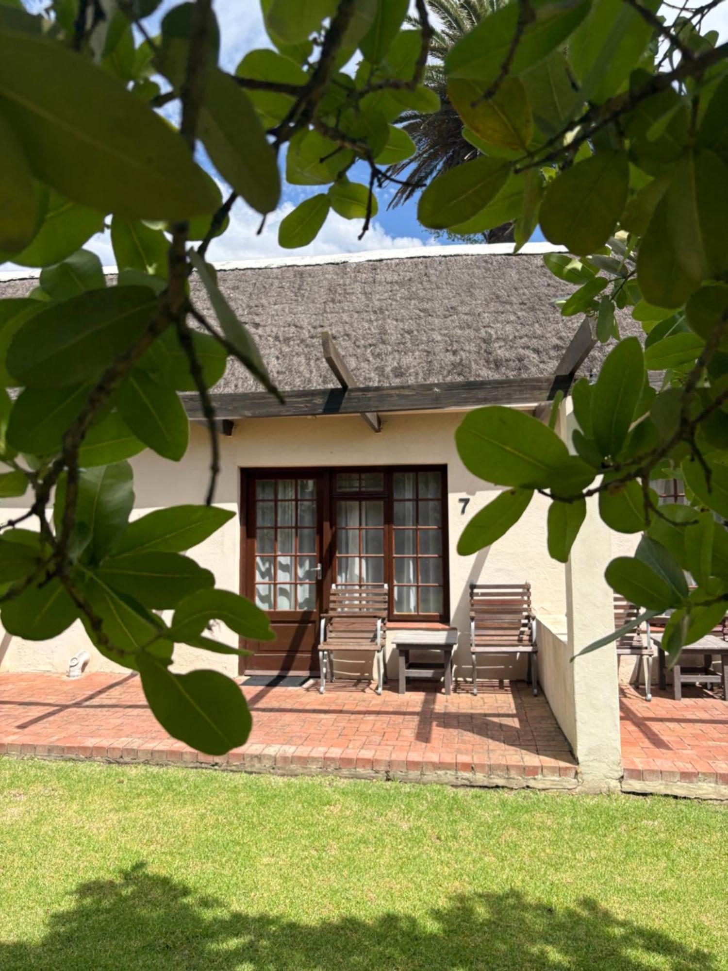 Eight Bells Mountain Inn Ruiterbos Bagian luar foto